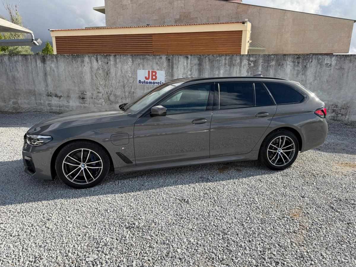 bmw-serie-5-2021-hibrido-a-gasolina-1998cc