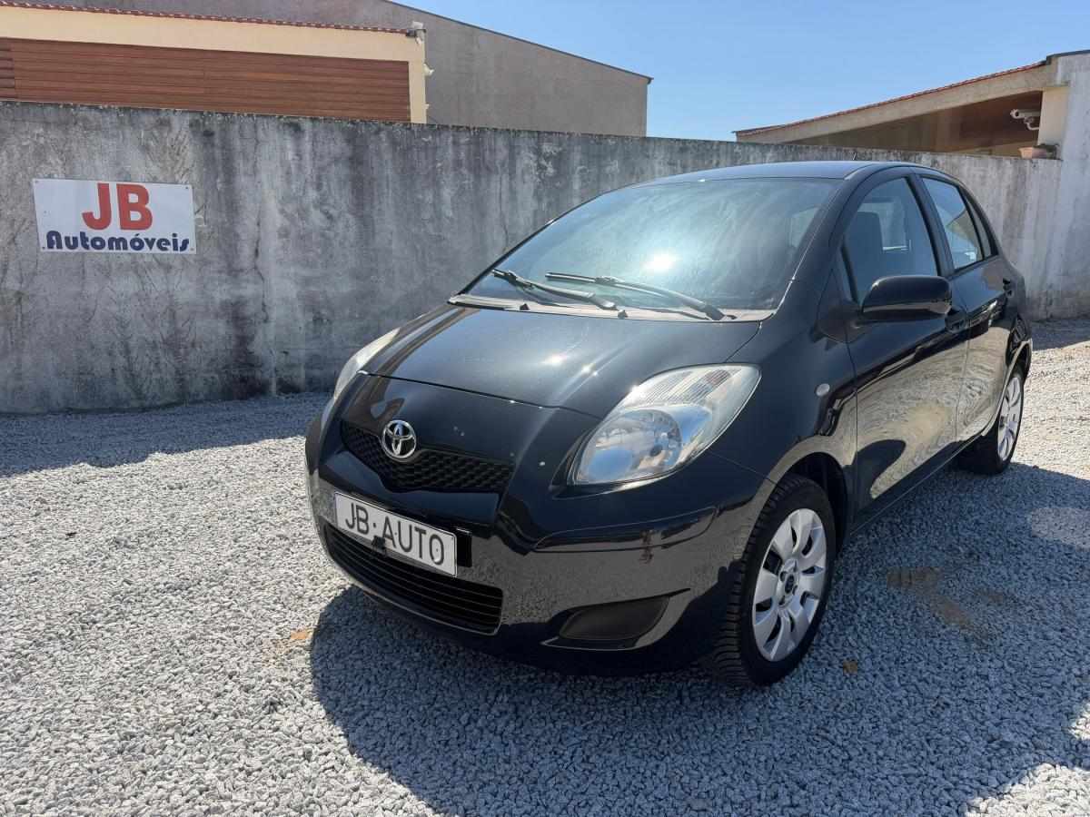 toyota-yaris-2010-gasolina-998cc