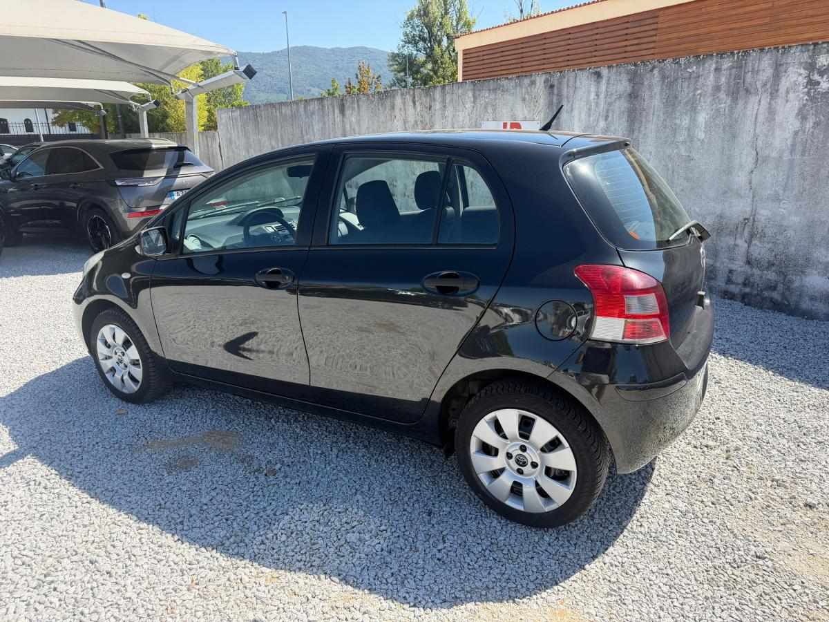 toyota-yaris-2010-gasolina-998cc