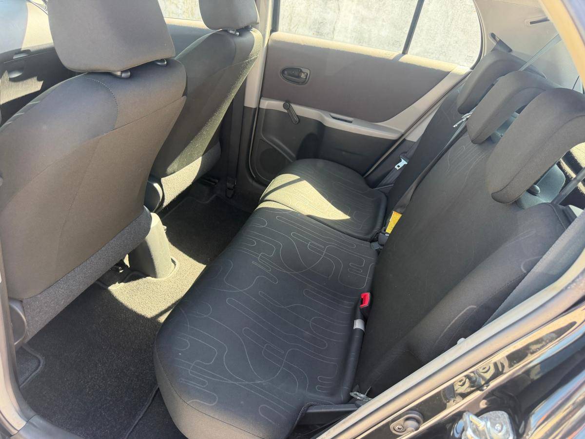 toyota-yaris-2010-gasolina-998cc