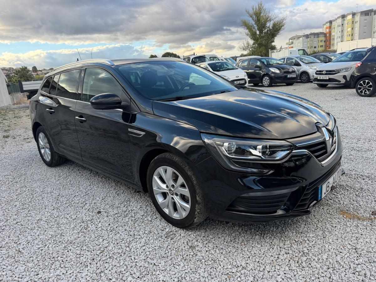 renault-megane-sport-tourer-2019-diesel-1461cc