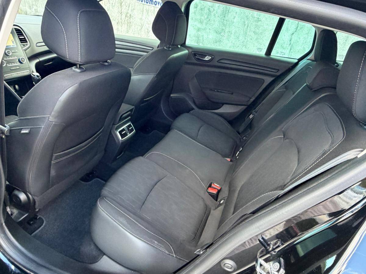 renault-megane-sport-tourer-2019-diesel-1461cc