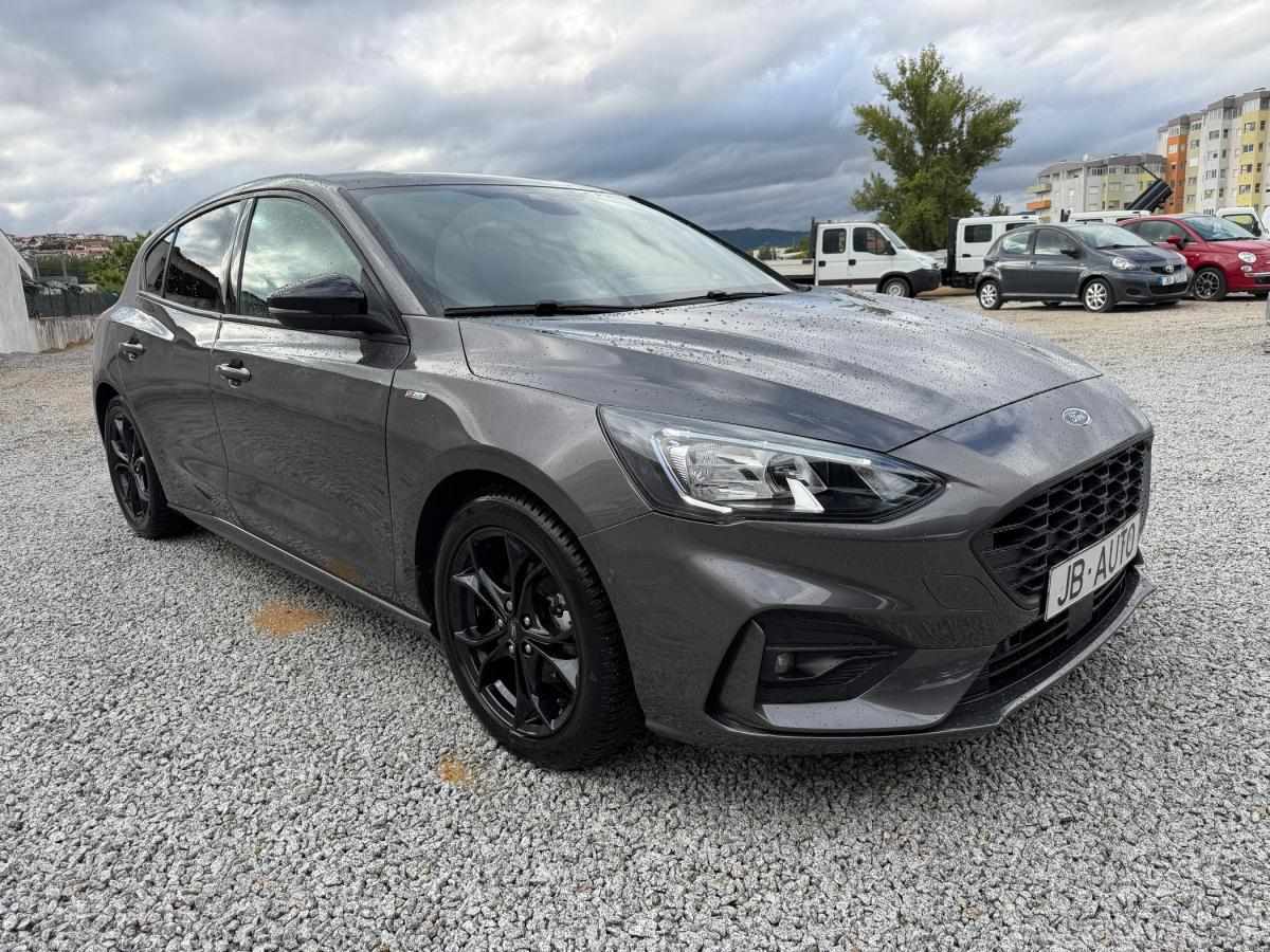 ford-focus-2020-gasolina-999cc
