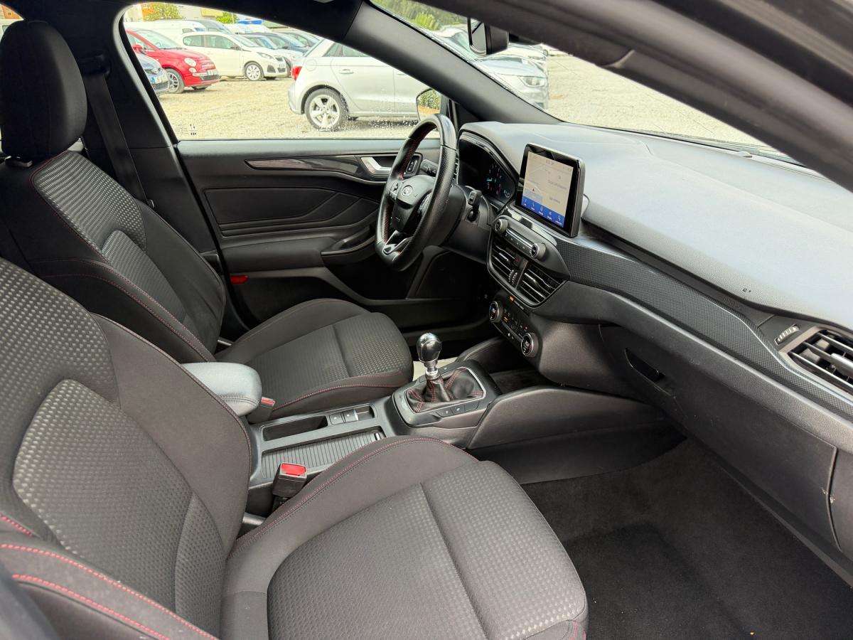 ford-focus-2020-gasolina-999cc