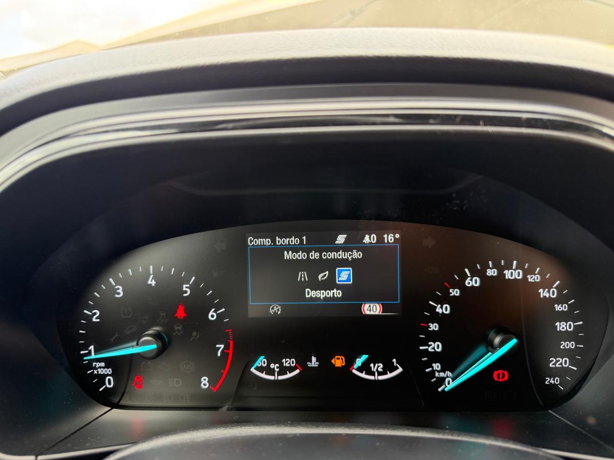ford-focus-2020-gasolina-999cc