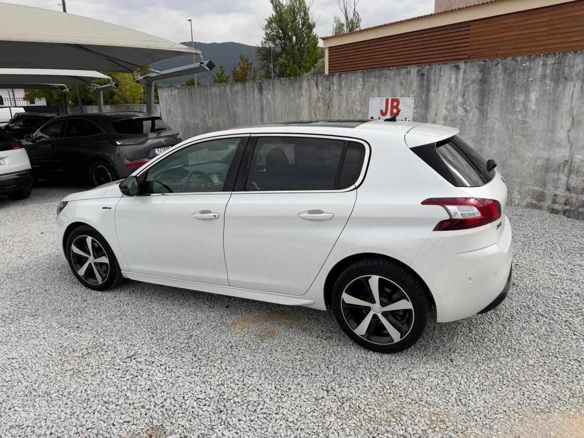 peugeot-308-2016-gasolina-1199cc