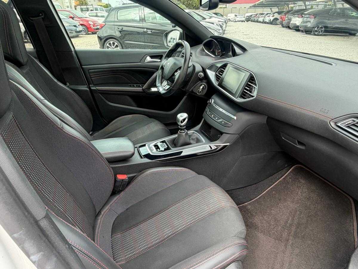 peugeot-308-2016-gasolina-1199cc