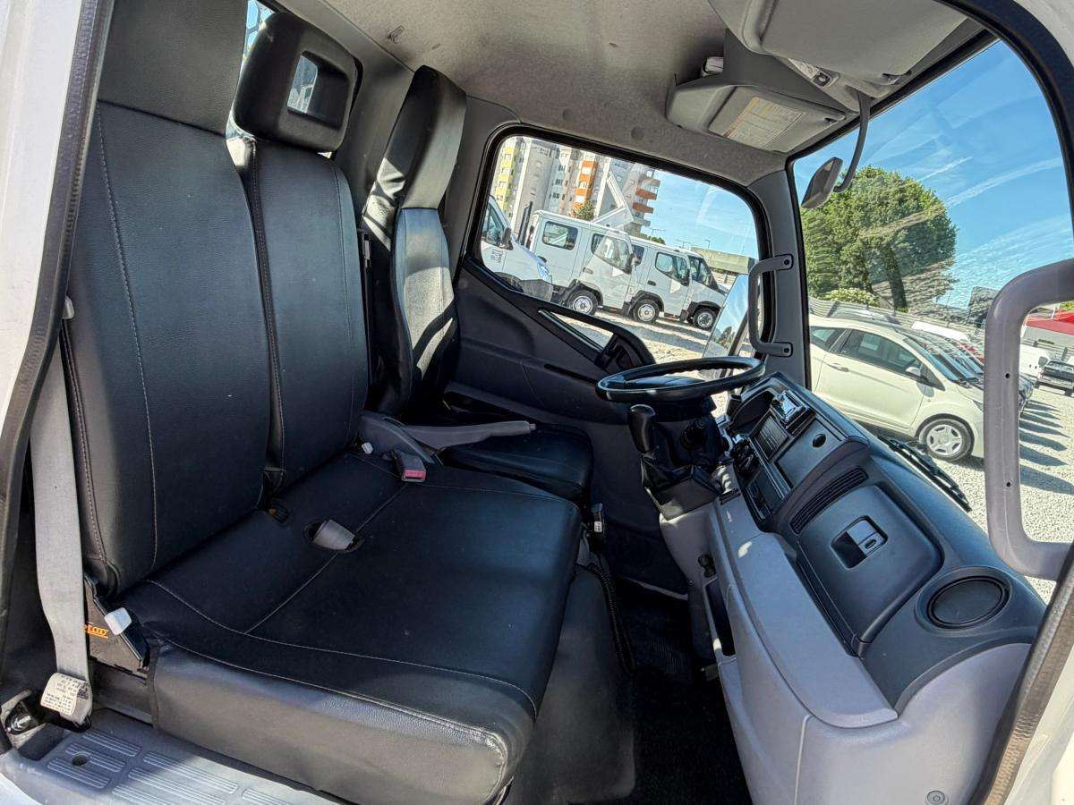 mitsubishi-canter-2015-diesel-2998cc
