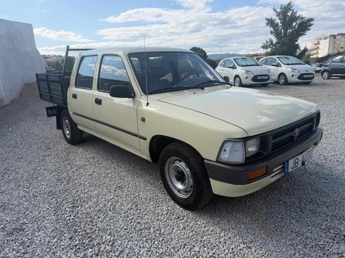 toyota-hilux-1994-diesel-2446cc