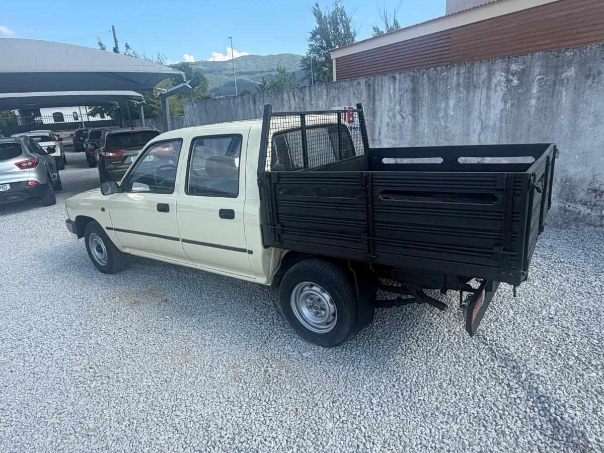 toyota-hilux-1994-diesel-2446cc