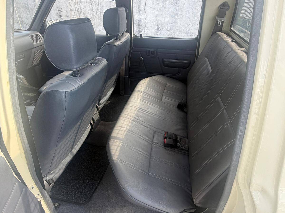 toyota-hilux-1994-diesel-2446cc
