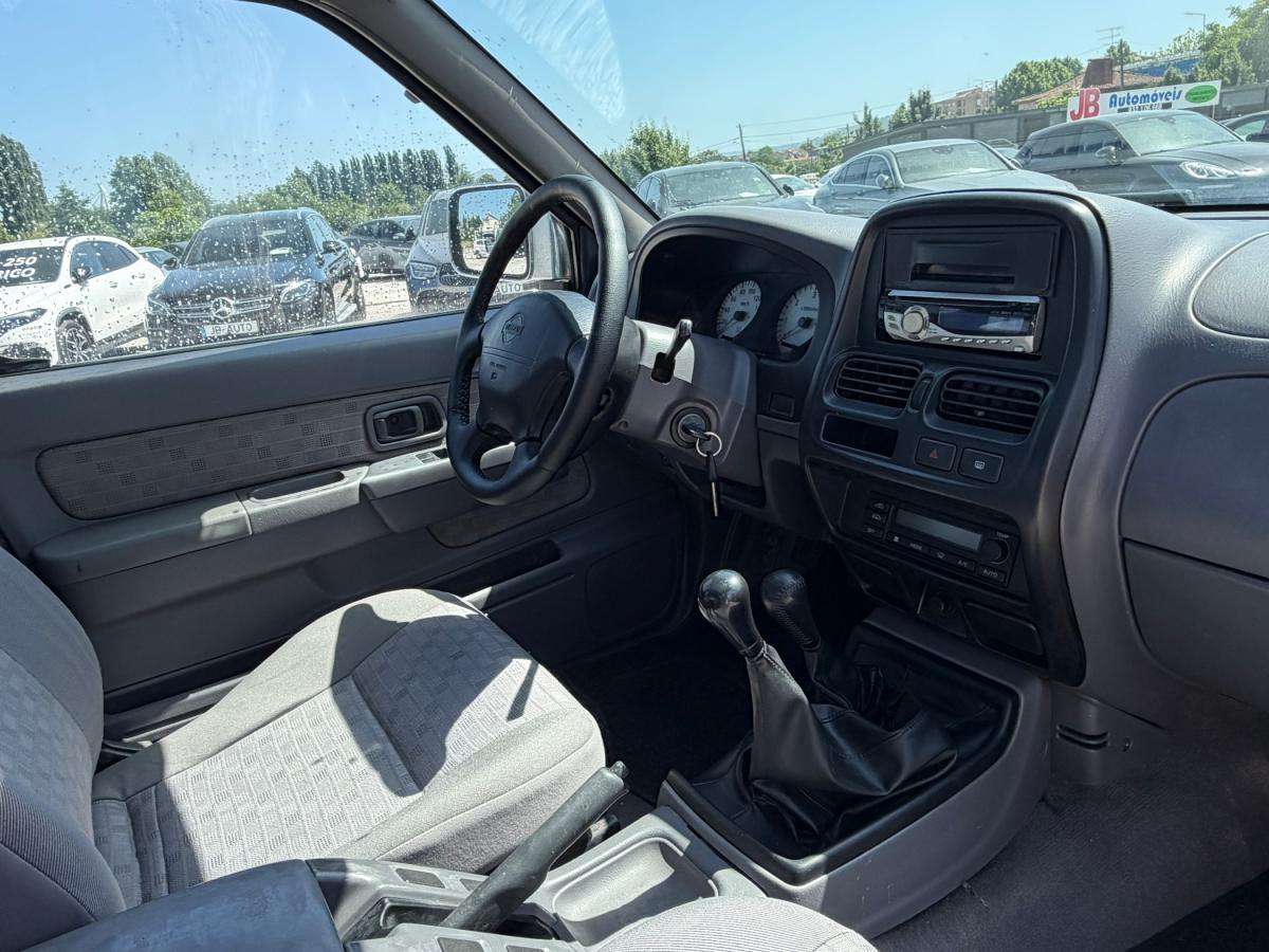 nissan-navara-2000-diesel-2494cc