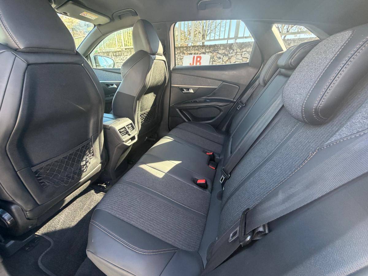 peugeot-3008-2017-diesel-1560cc