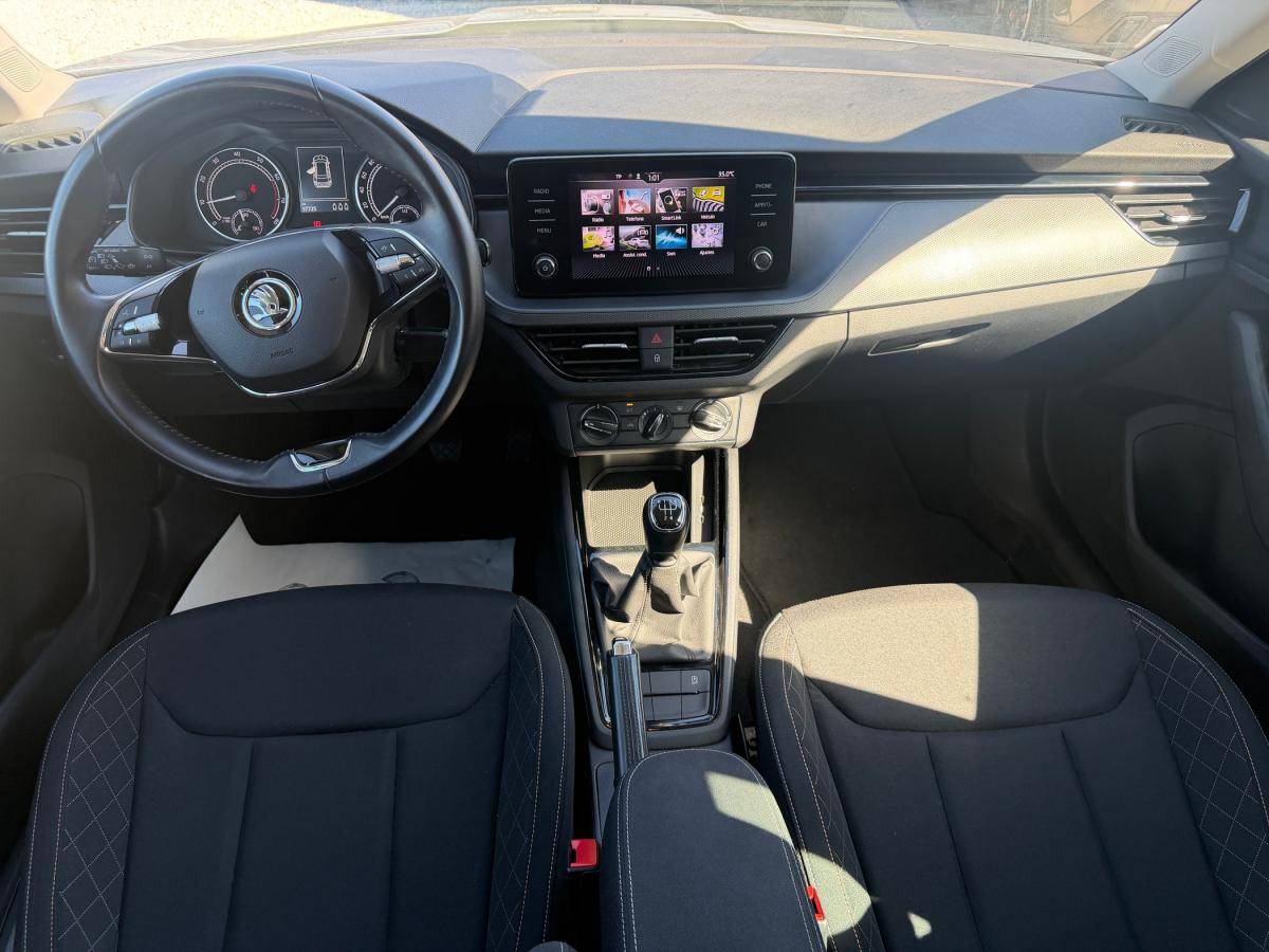 skoda-kamiq-2023-gasolina-999cc