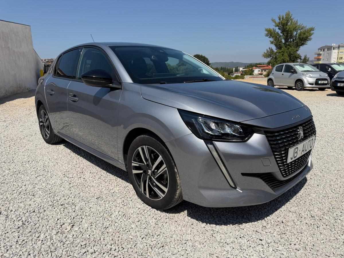 peugeot-208-2023-gasolina-1199cc