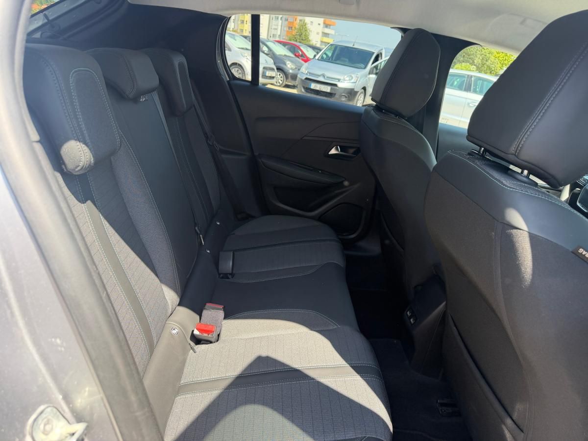 peugeot-208-2023-gasolina-1199cc