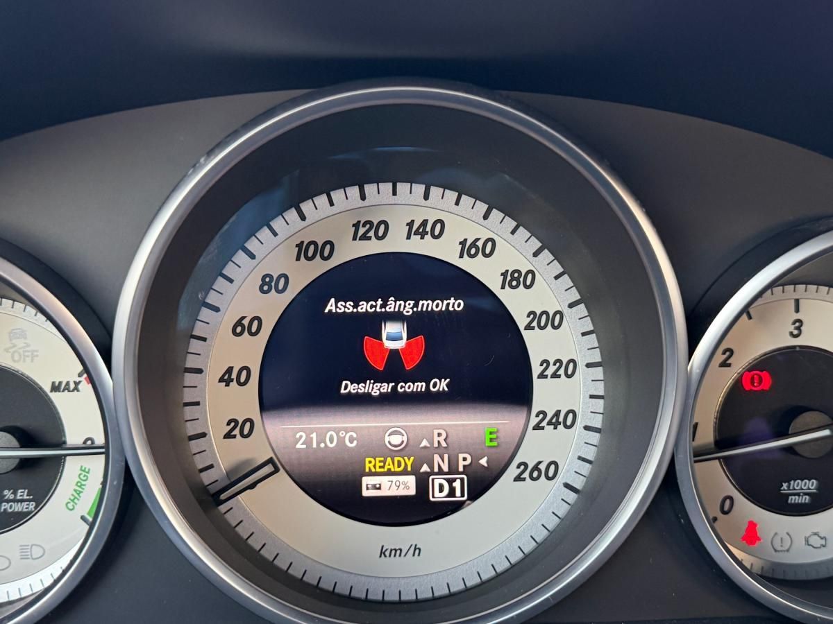mercedes-benz-classe-e-2013-hibrido-a-diesel-2143cc