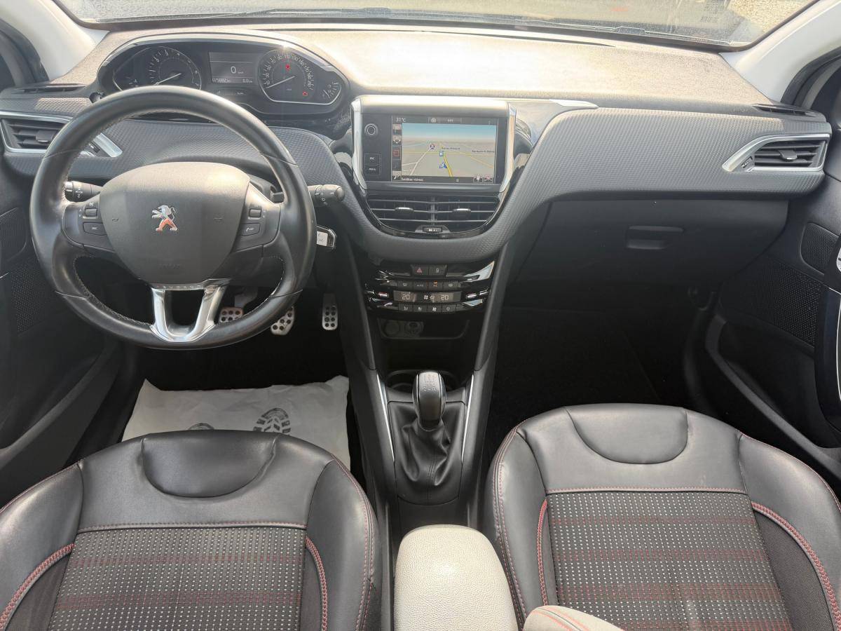 peugeot-208-2016-gasolina-1199cc
