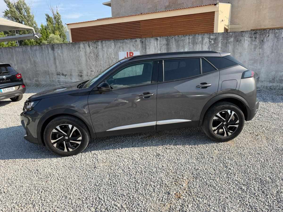 peugeot-2008-2023-gasolina-1199cc