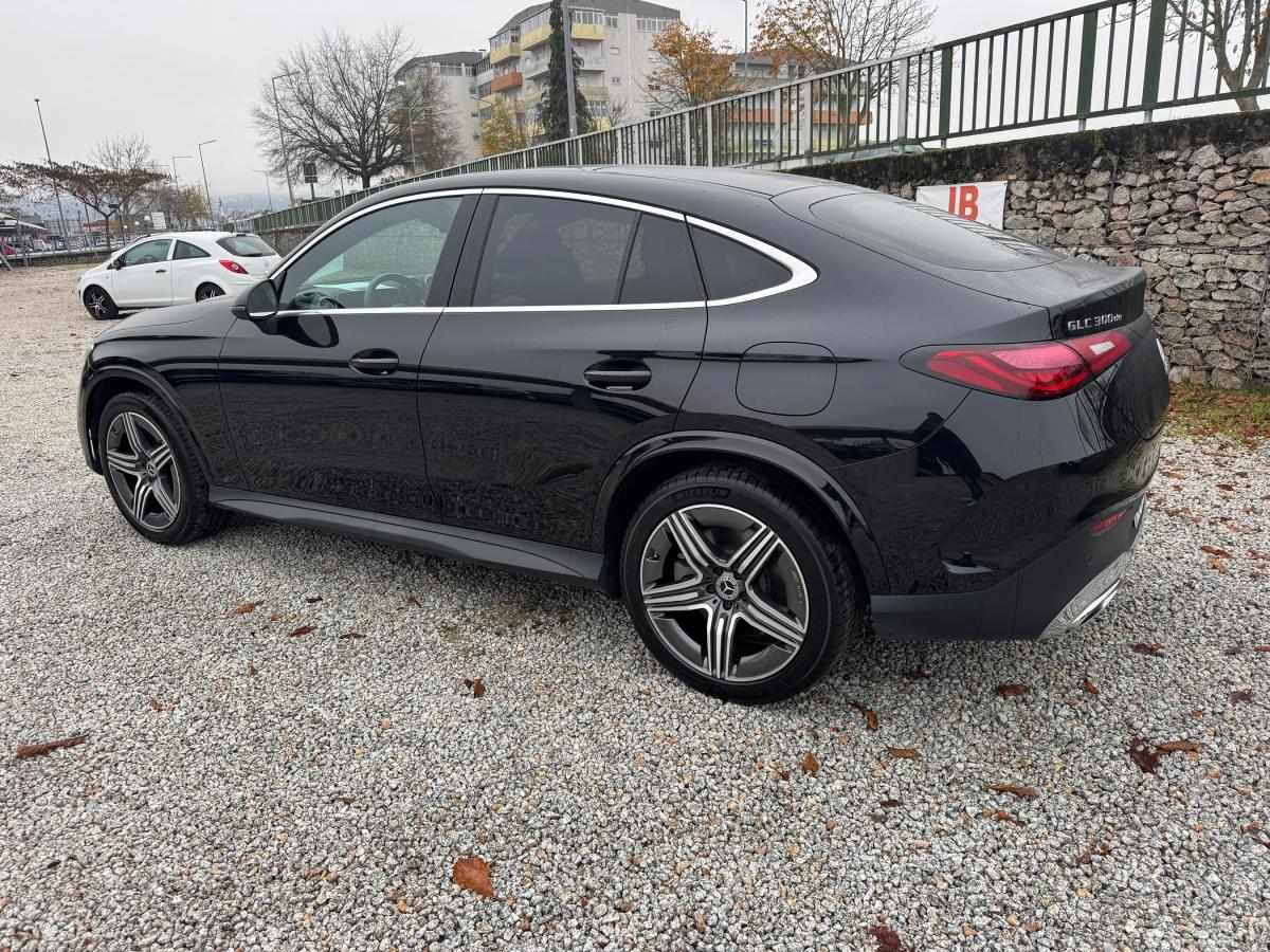 mercedes-benz-glc-2023-hibrido-a-diesel-1993cc