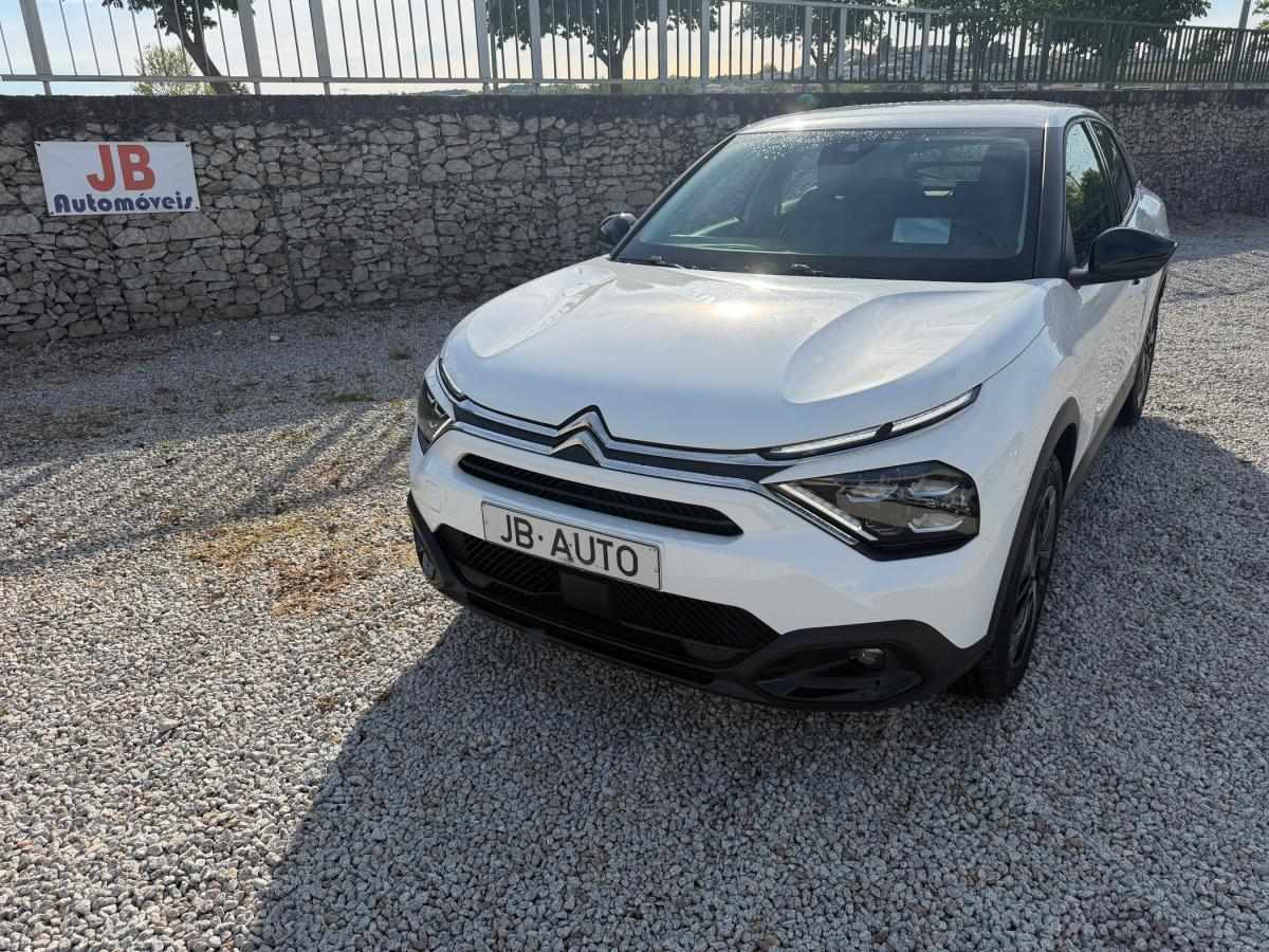 citroen-c4-2023-gasolina-1199cc
