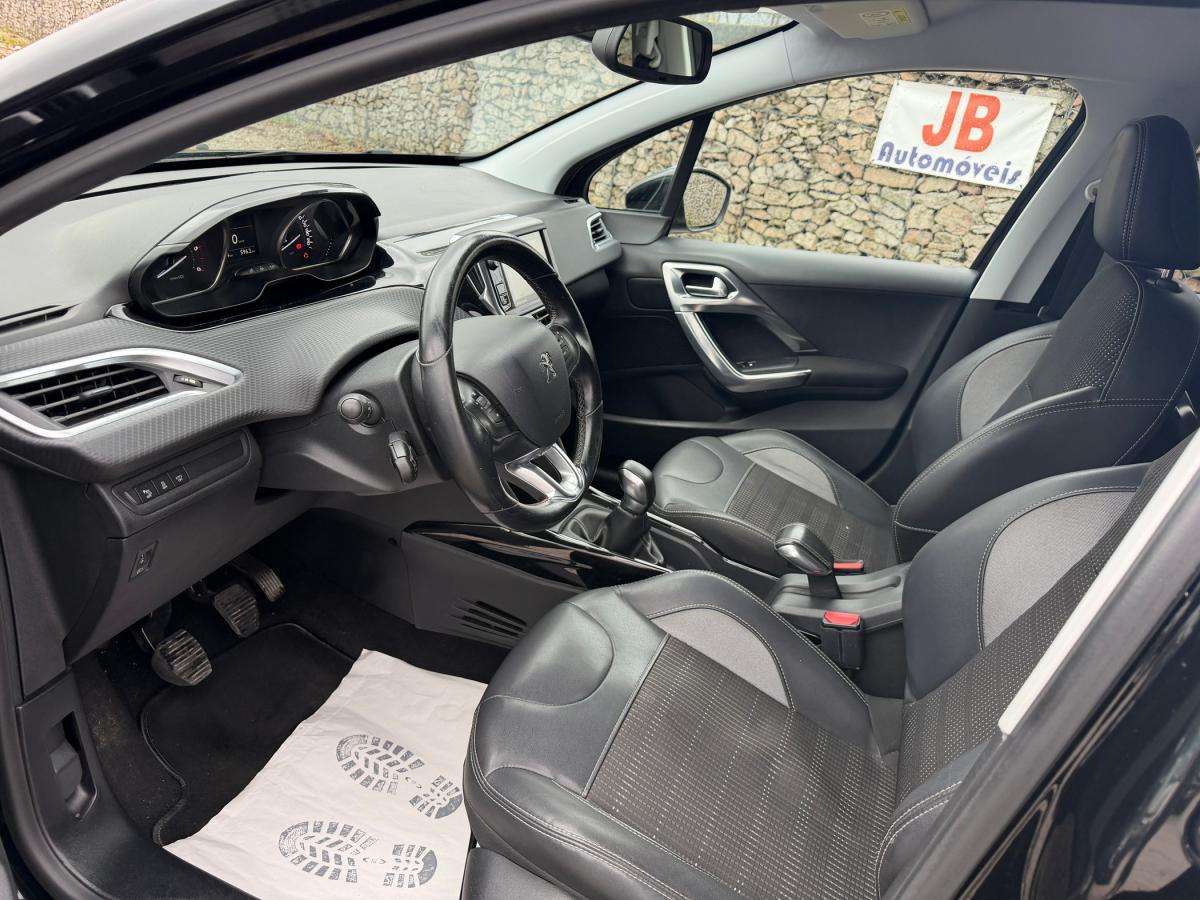peugeot-2008-2016-diesel-1560cc