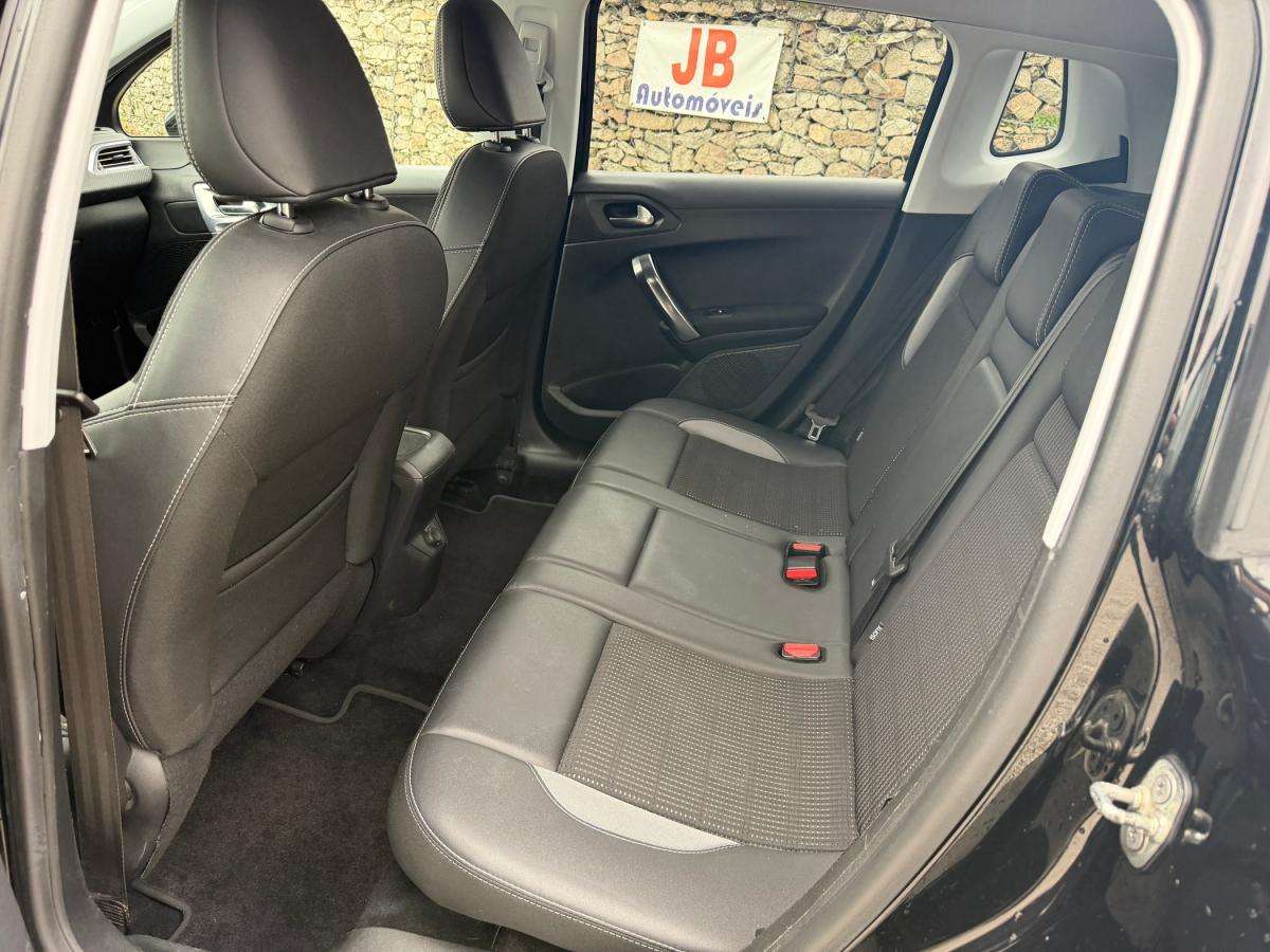 peugeot-2008-2016-diesel-1560cc