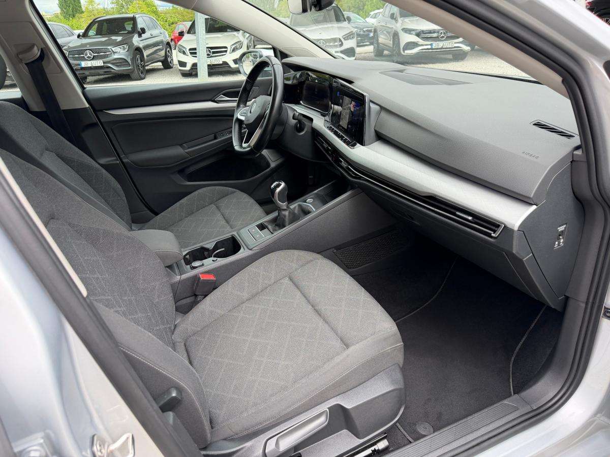 volkswagen-golf-2021-diesel-1968cc