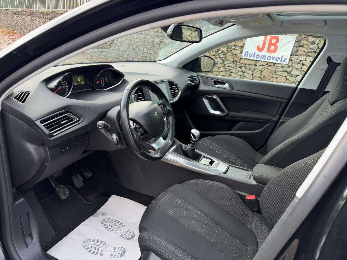 peugeot-308-sw-2017-diesel-1560cc