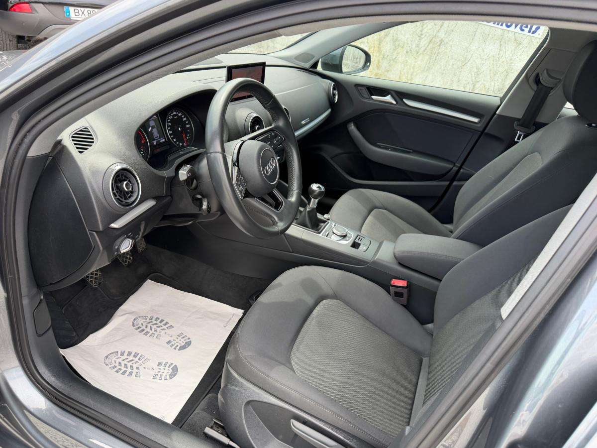 audi-a3-sportback-2017-diesel-1598cc