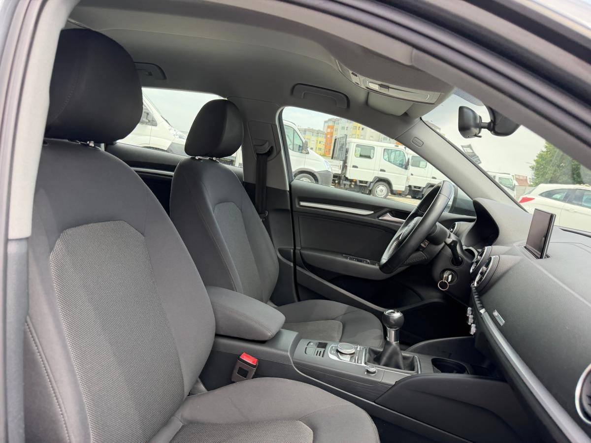 audi-a3-sportback-2017-diesel-1598cc