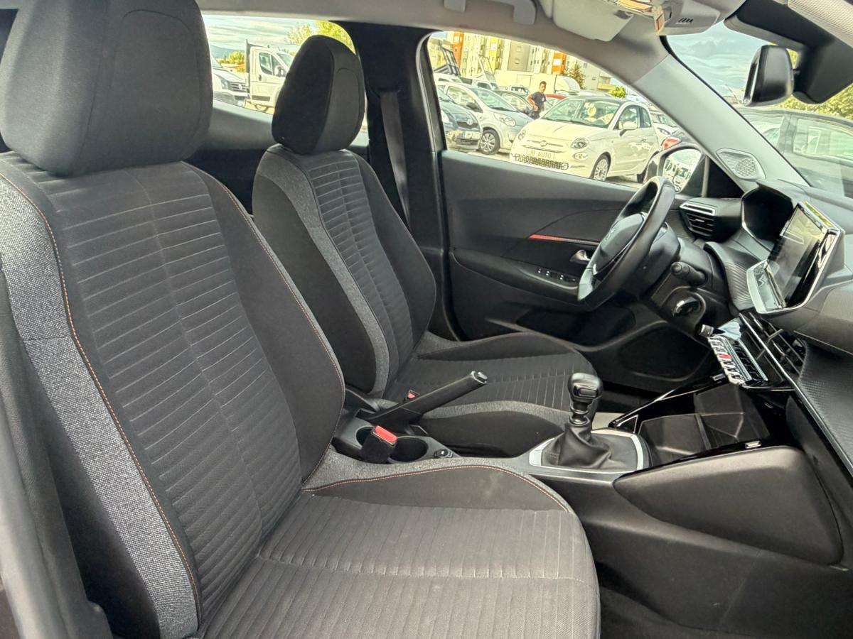 peugeot-2008-2021-gasolina-1199cc