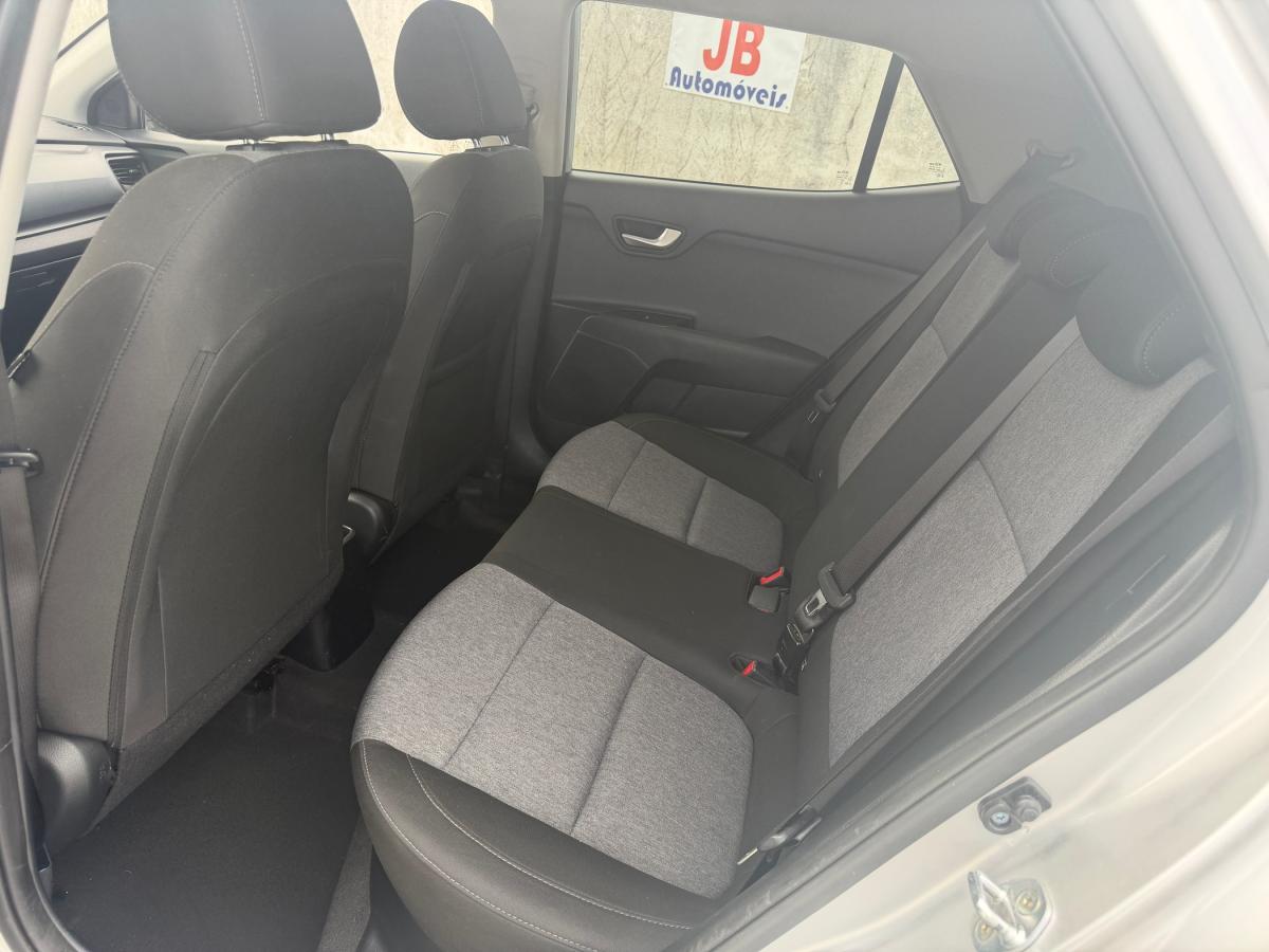 kia-stonic-2021-gasolina-1197cc