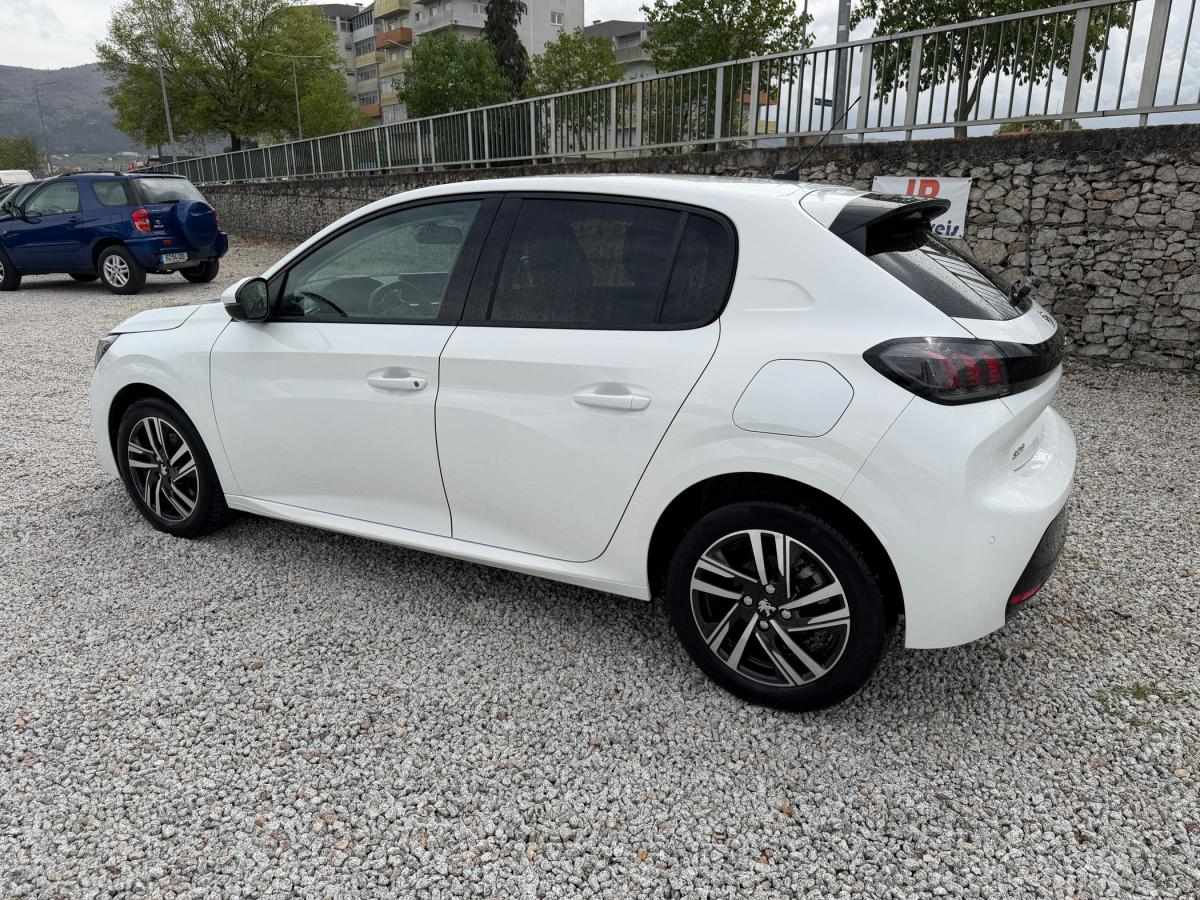 peugeot-208-2021-gasolina-1199cc