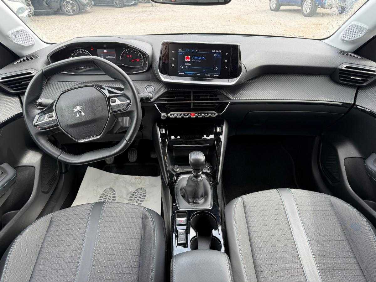 peugeot-208-2021-gasolina-1199cc