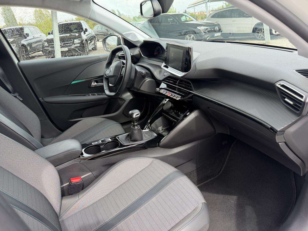 peugeot-208-2021-gasolina-1199cc