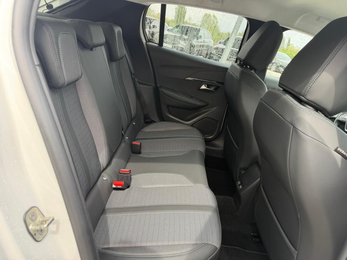 peugeot-208-2021-gasolina-1199cc