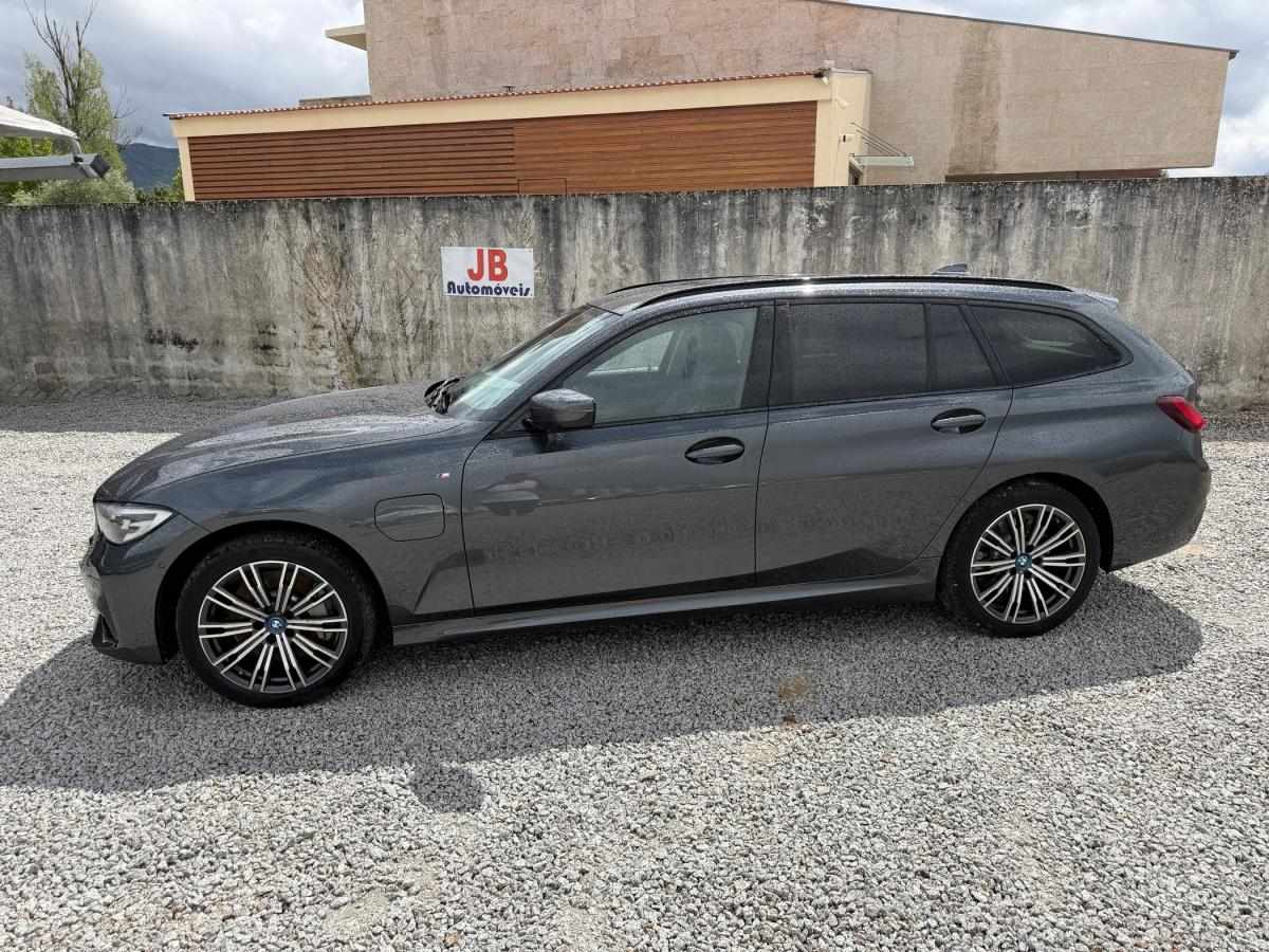 bmw-serie-3-2022-hibrido-a-gasolina-1998cc