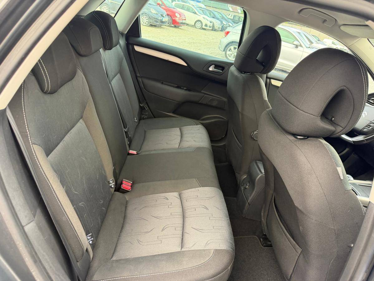 citroen-c4-2011-diesel-1560cc
