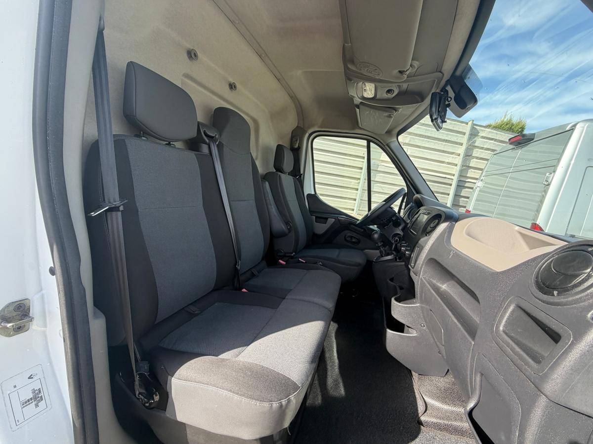 renault-master-2016-diesel-2299cc