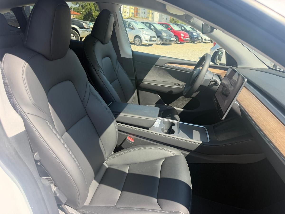 tesla-model-y-2023-eletrico-500cc