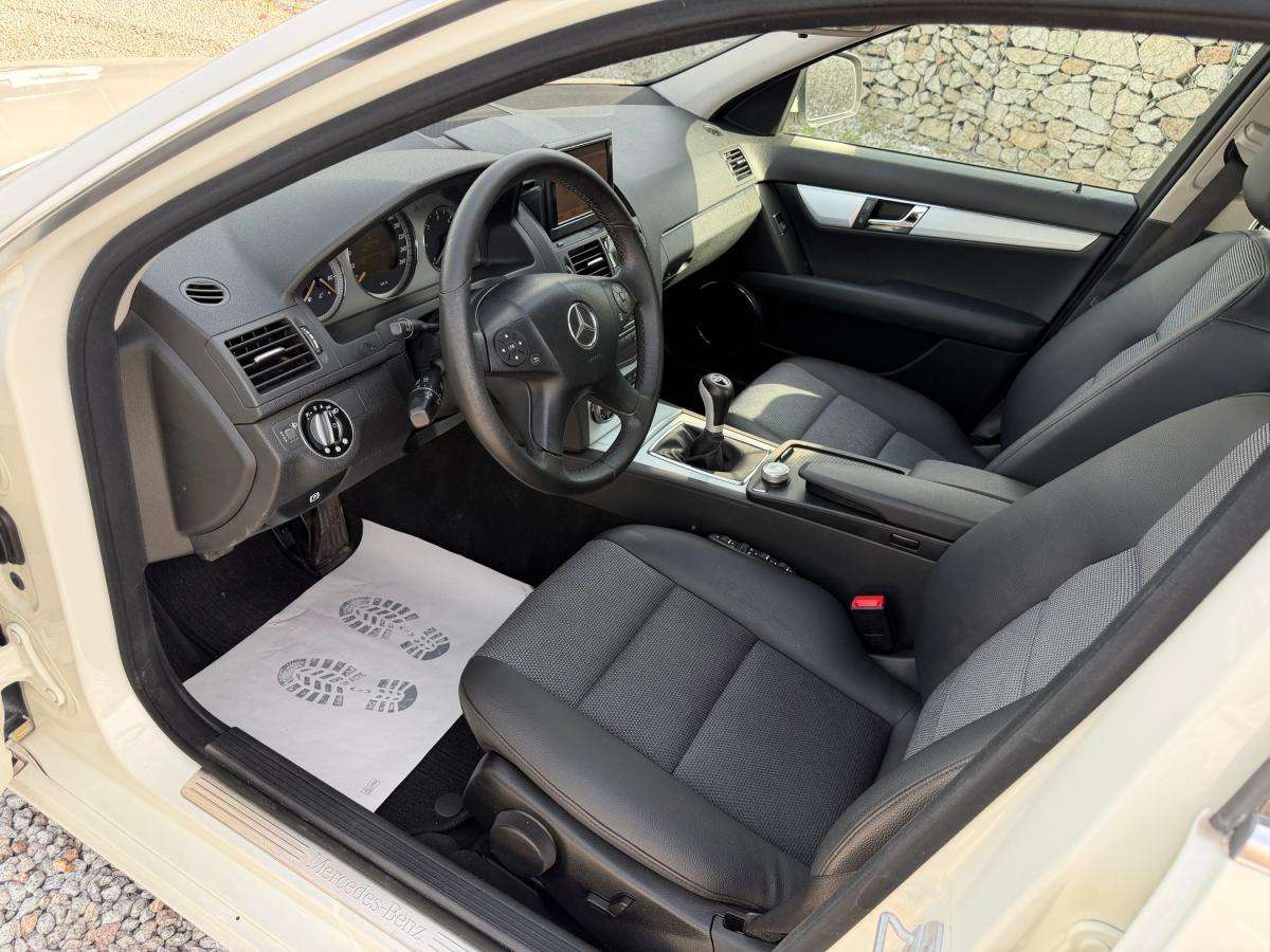 mercedes-benz-classe-c-2008-diesel-2148cc