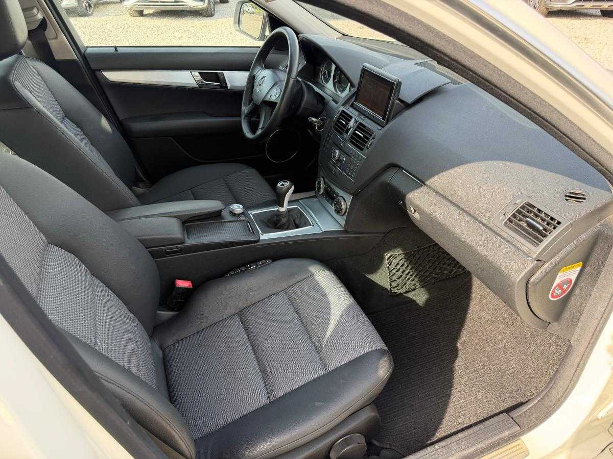 mercedes-benz-classe-c-2008-diesel-2148cc