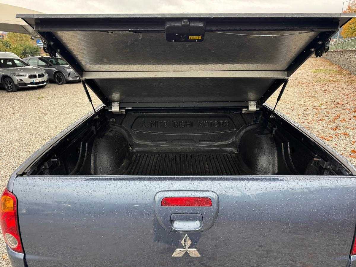 mitsubishi-l200-2006-diesel-2477cc