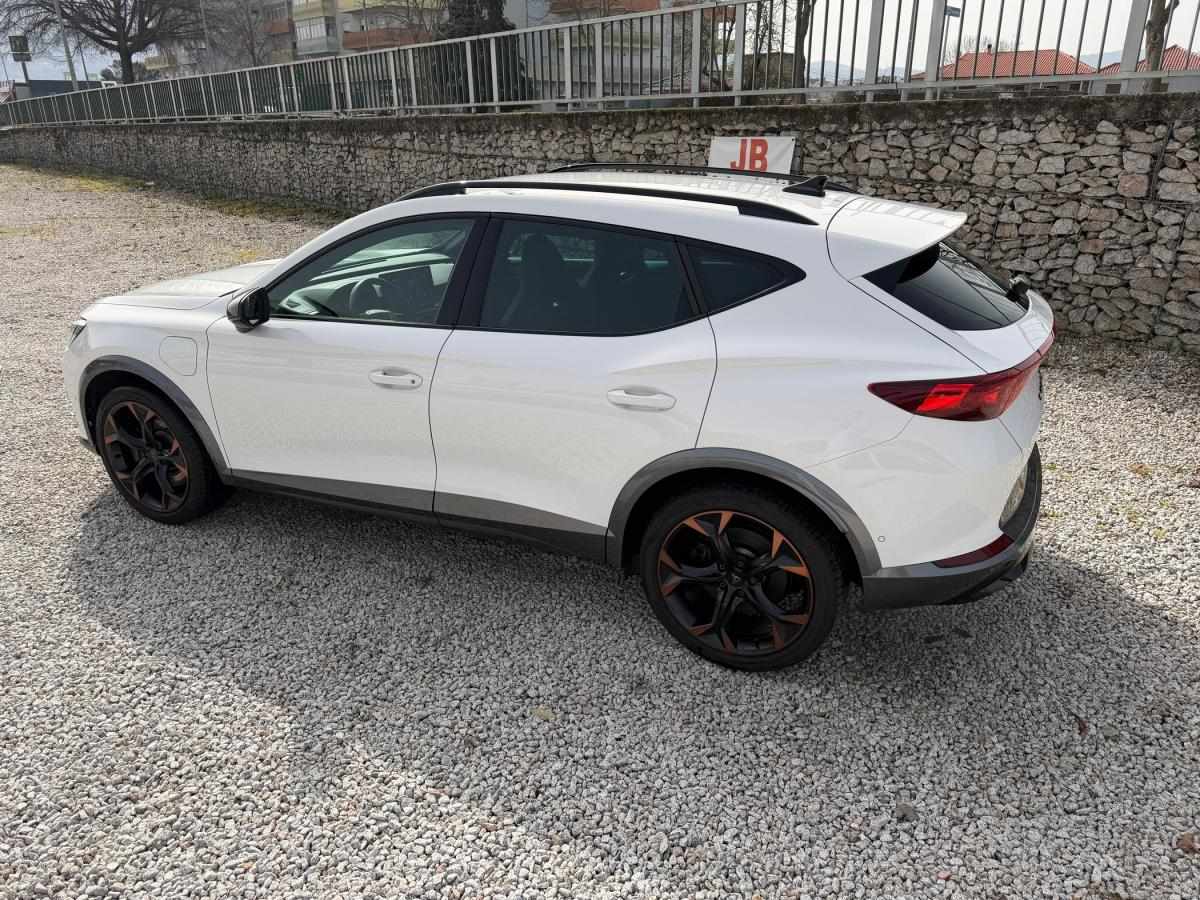 cupra-formentor-2022-hibrido-a-gasolina-1395cc