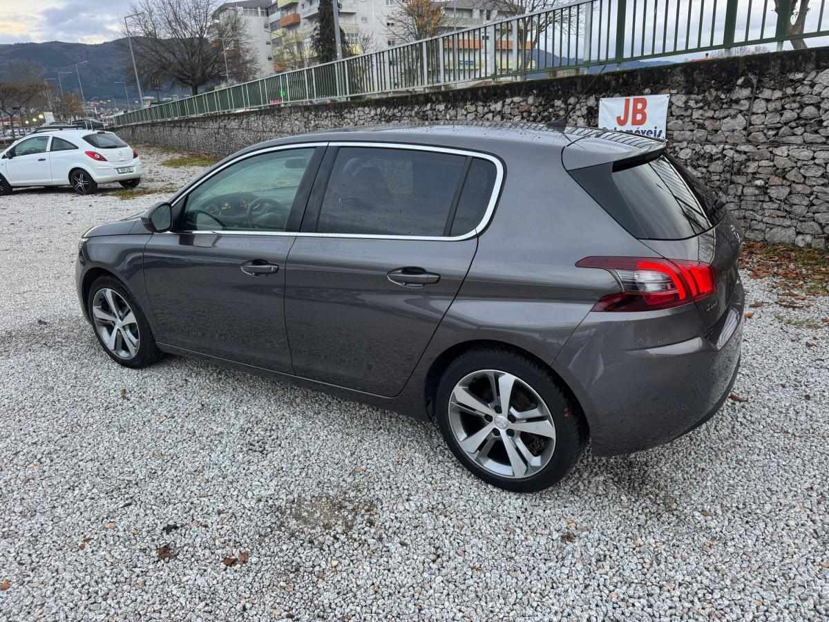 peugeot-308-2020-gasolina-1199cc