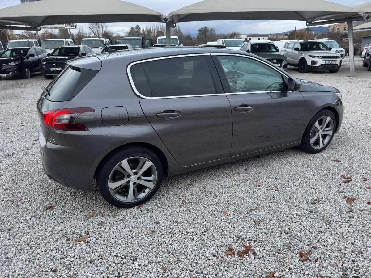 peugeot-308-2020-gasolina-1199cc