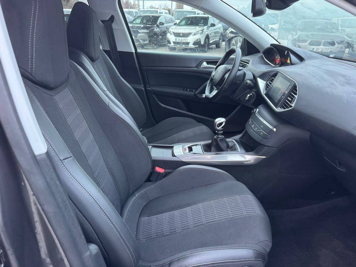 peugeot-308-2020-gasolina-1199cc