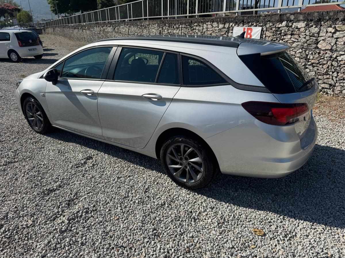 opel-astra-sport-tourer-2016-diesel-1598cc