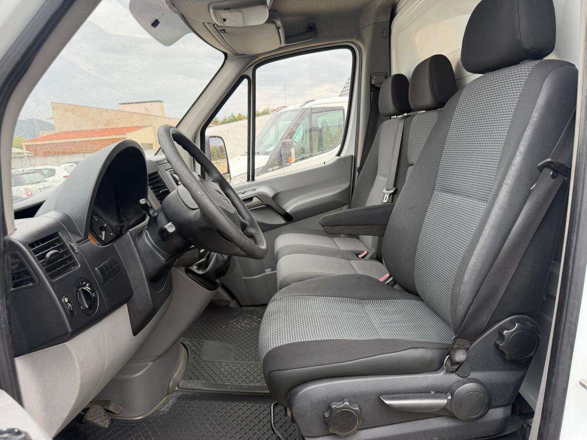 mercedes-benz-sprinter-2013-diesel-2143cc
